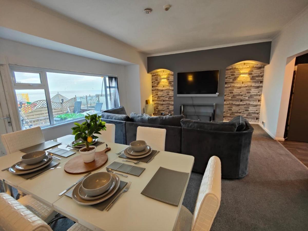 Sea View Lavish Apartment Sky Tv Whirlpool Bath Huge Balcony Newly Refurbished Bridlington Luaran gambar