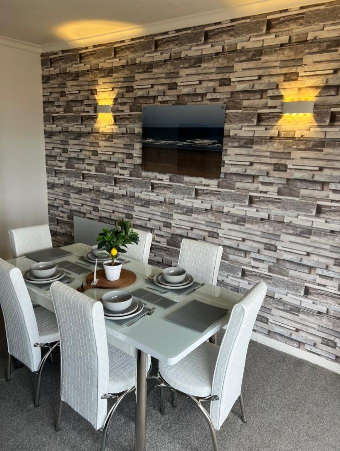 Sea View Lavish Apartment Sky Tv Whirlpool Bath Huge Balcony Newly Refurbished Bridlington Luaran gambar